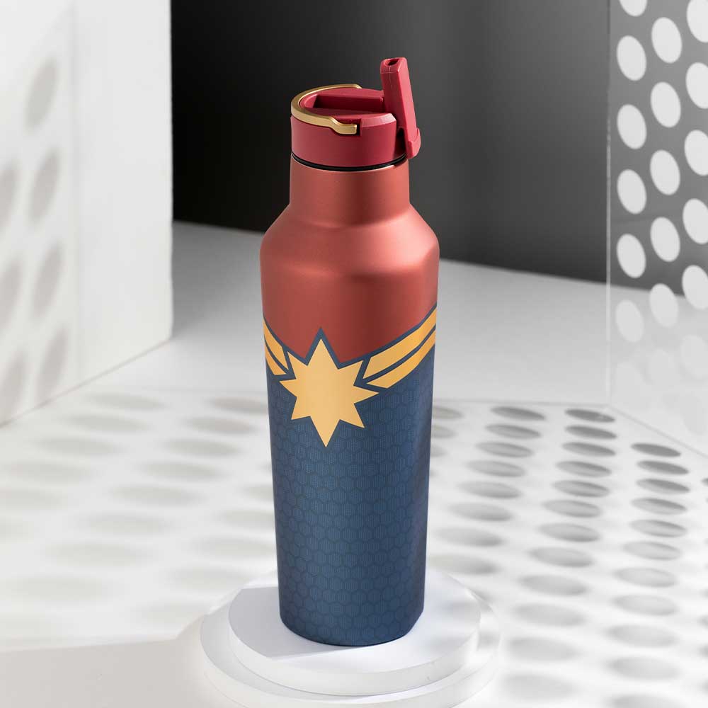 sale-marvel-sport-canteen-w8 c5b45acd9813--captain-marvel-sport-canteen-lifestyle-1.jpg